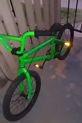 2005 haro f2